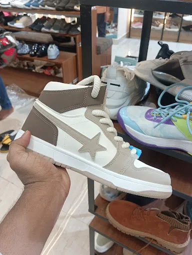 SHOE KADAI